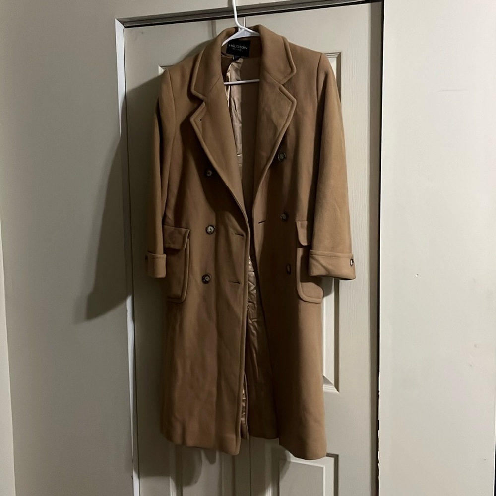 HALSTON LIFESTYLE PEACOAT